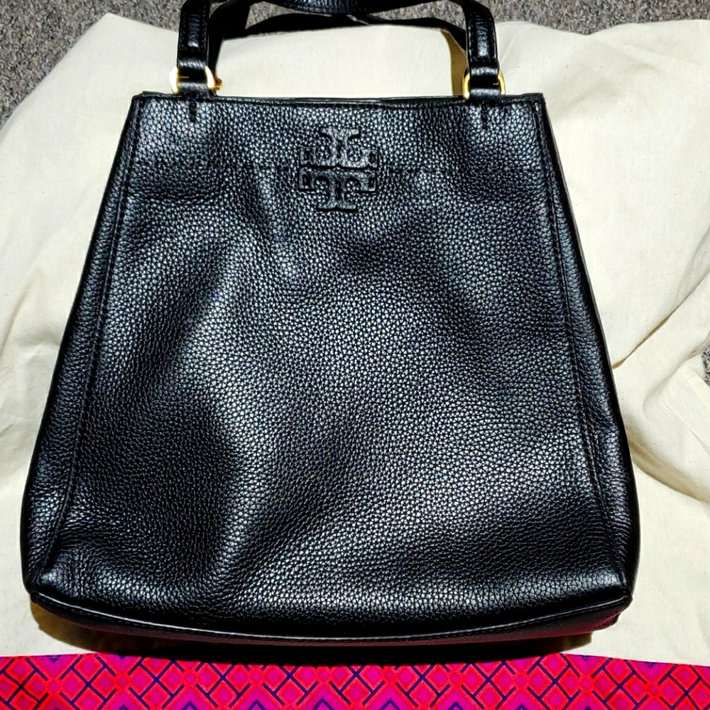 Tory Burch McGraw Bucket Bag.